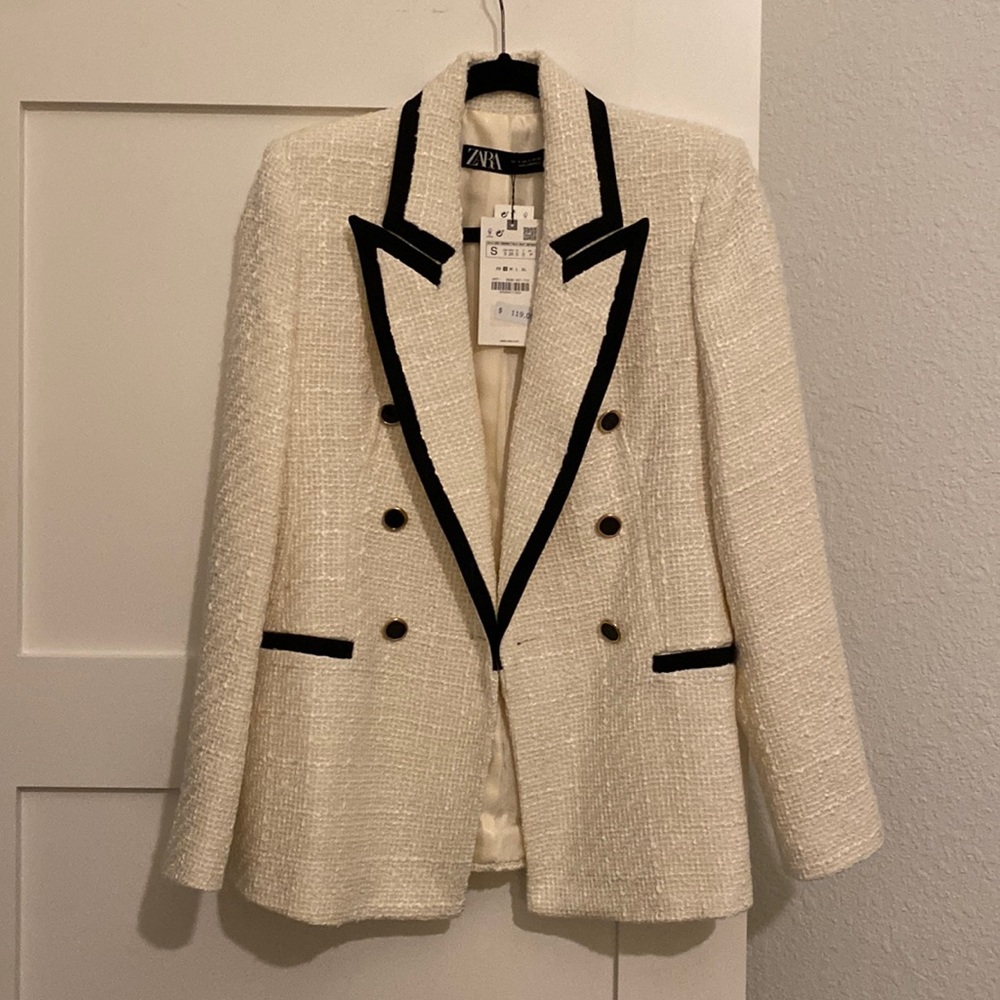 Brand New Zara Tuxedo Blazer